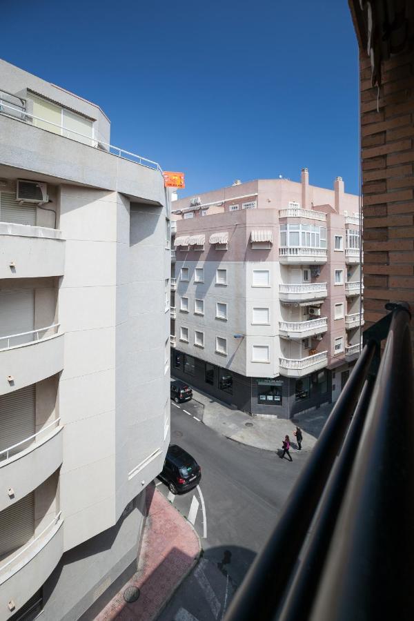 Hola Mar Apartamento Torrevieja Exterior foto